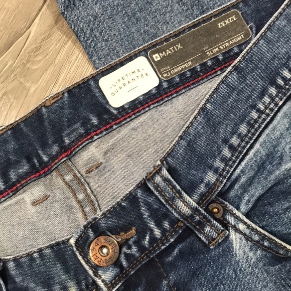 Matix “MJ Gripper” Slim Straight Medium Wash Jeans size 32 - Picture 9 of 12